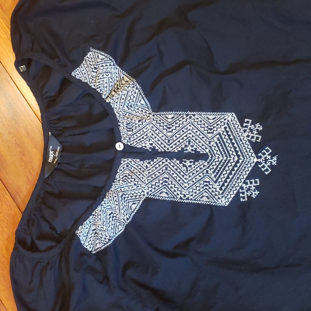 Embroidered Black Tunic Top - Picture 2 of 9